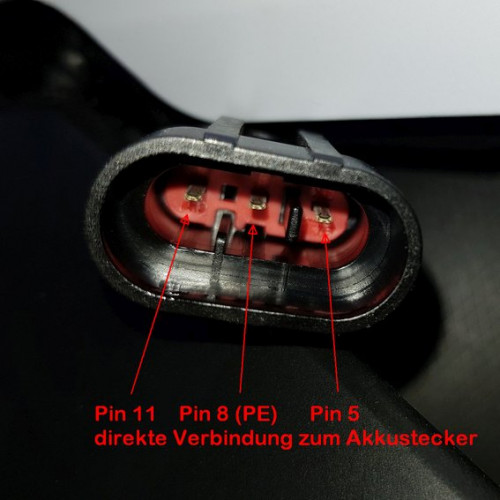 20220521_111818 Mo Ladeverbinder Stecker offen_k.jpg